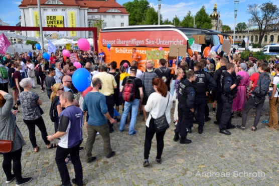 Bus der Meinungsfreiheit am 9.9. in Dresden